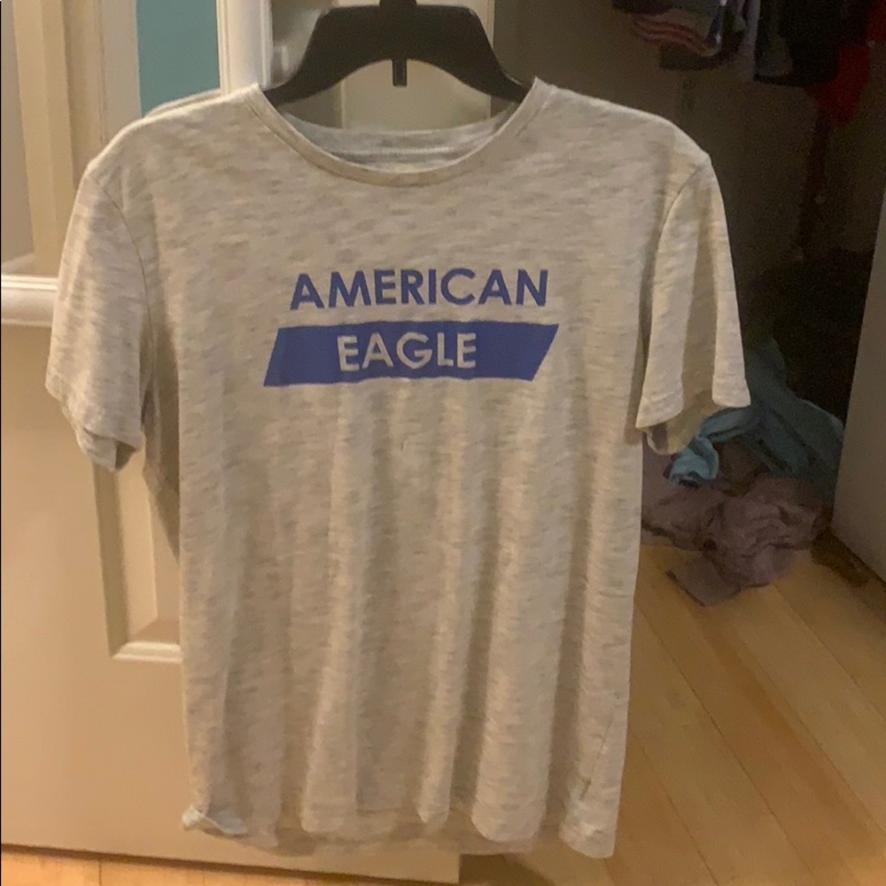 White and Blue American Eagle logo tee